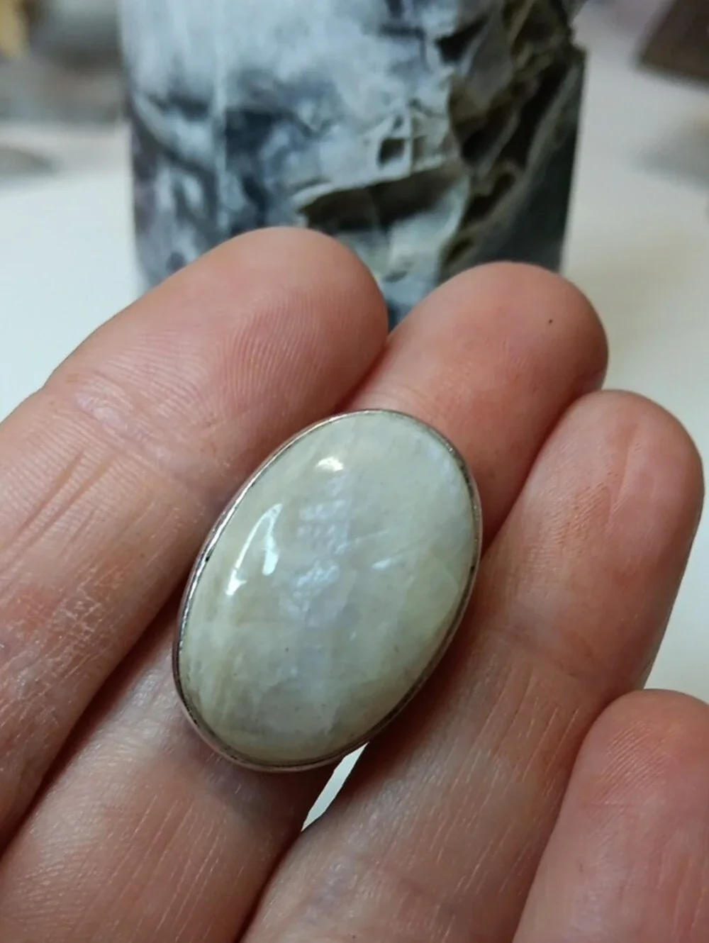 Oval Moonstone Ring - Cream